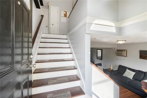 23 Brighton Ave, Warwick, RI 02886 photo 2