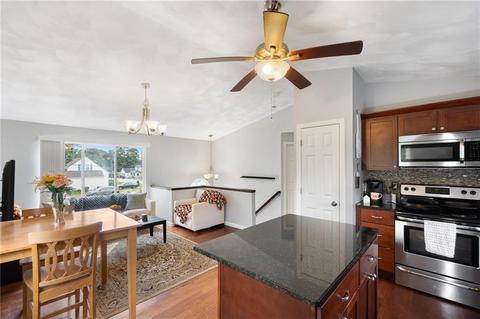 23 Brighton Ave, Warwick, RI 02886 photo 9