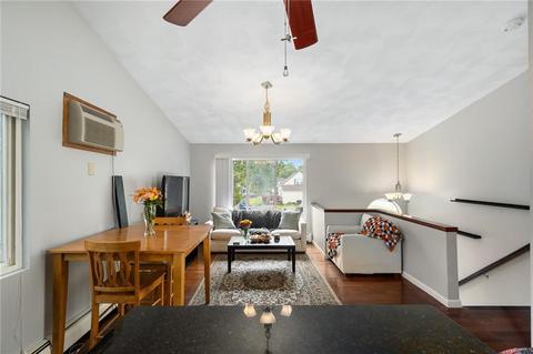 23 Brighton Ave, Warwick, RI 02886 photo 8