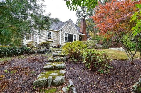 107 Post Rd, Westerly, RI 02891 photo 2