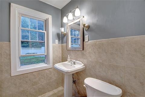107 Post Rd, Westerly, RI 02891 photo 30