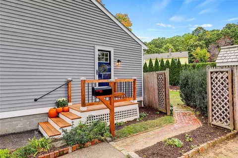 197 Morse Ave, Woonsocket, RI 02895 photo 34