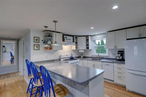 197 Morse Ave, Woonsocket, RI 02895 photo 17