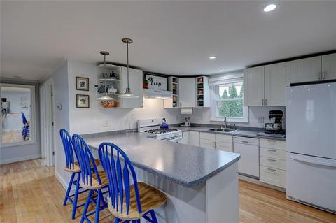 197 Morse Ave, Woonsocket, RI 02895 photo 18