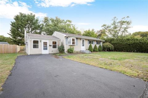 20 Sheppard Dr, Warwick, RI 02886 photo 2
