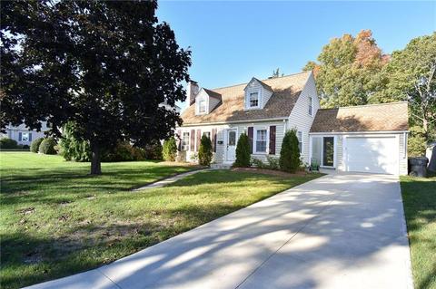 147 Vaughn Ave, Warwick, RI 02886 photo 5