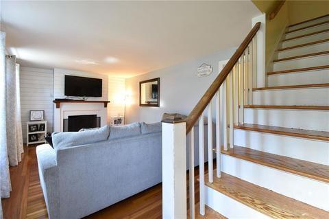 147 Vaughn Ave, Warwick, RI 02886 photo 17