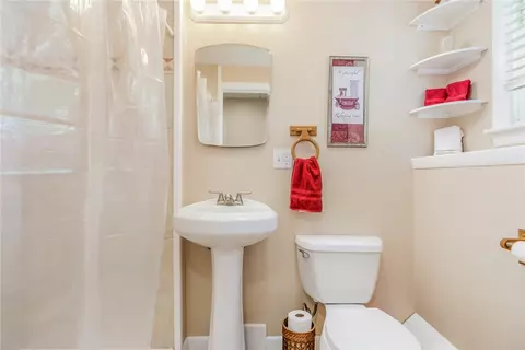 9 Charles Ave, Westerly, RI 02891 photo 27