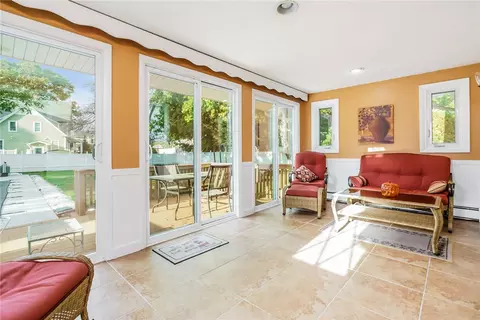 9 Charles Ave, Westerly, RI 02891 photo 16