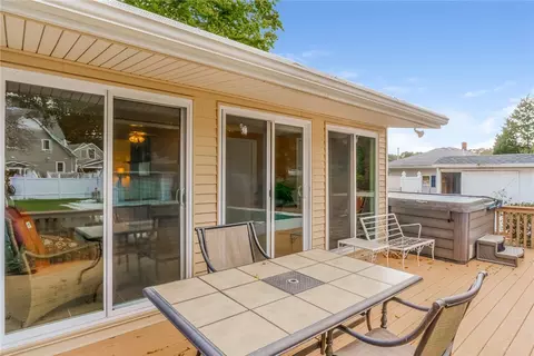 9 Charles Ave, Westerly, RI 02891 photo 31