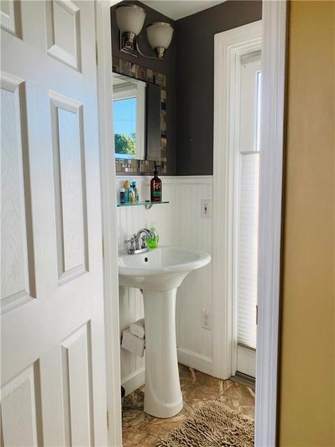 41 Hoxsie Ave, Warwick, RI 02889 photo 13