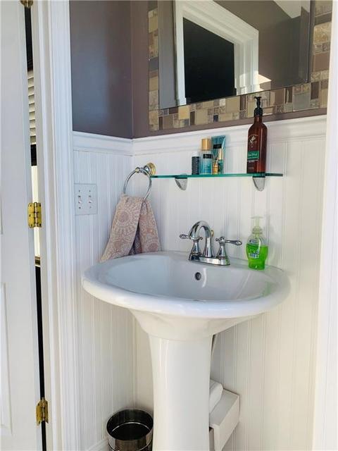 41 Hoxsie Ave, Warwick, RI 02889 photo 14