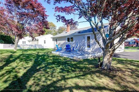 7 Gorham Pl, Bristol, RI 02809 photo 4