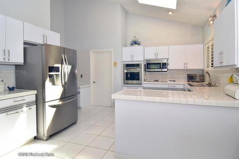 181 New Rd, Exeter, RI 02822 photo 8