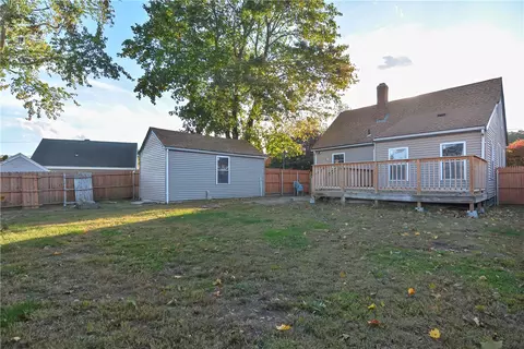 23 8th Ave, Woonsocket, RI 02895 photo 24