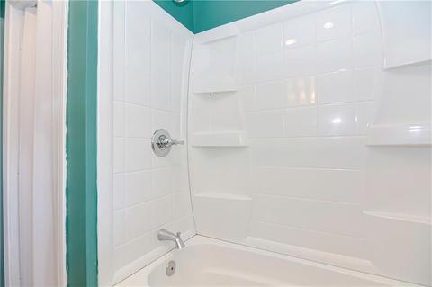 23 8th Ave, Woonsocket, RI 02895 photo 12