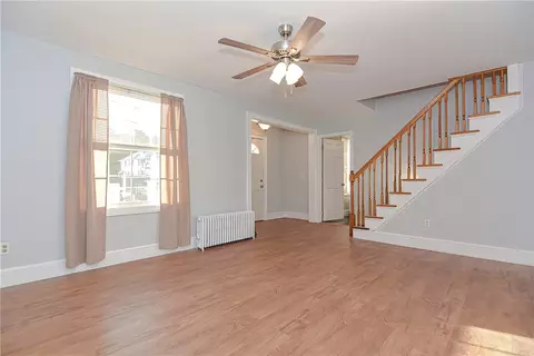 23 8th Ave, Woonsocket, RI 02895 photo 7