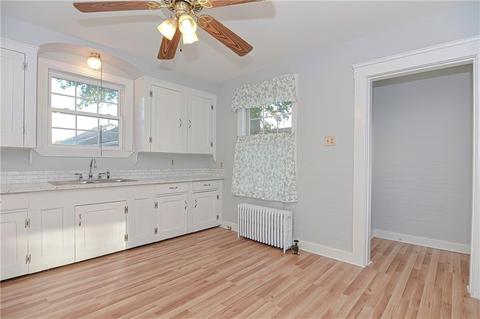 23 8th Ave, Woonsocket, RI 02895 photo 4