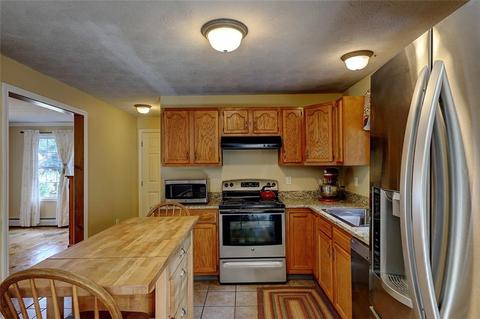 27 Kristen Ln, Burrillville, RI 02839 photo 10