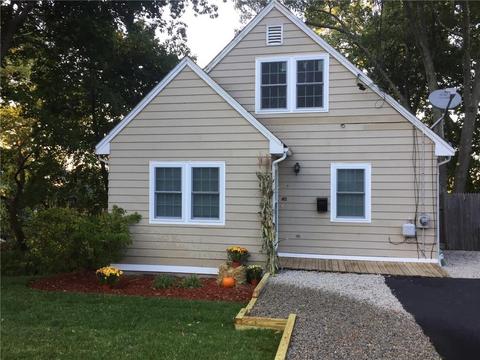 736 Bernon St, Woonsocket, RI 02895 photo 1