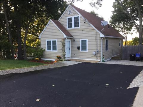 736 Bernon St, Woonsocket, RI 02895 photo 2