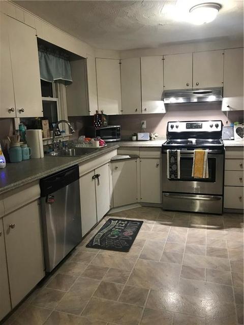 132 Bartlett Dr, Warwick, RI 02886 photo 4