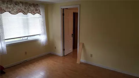 101 Old Mill Blvd, Warwick, RI 02889 photo 3