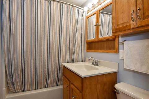 47 Loring St, Woonsocket, RI 02895 photo 13