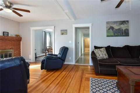 47 Loring St, Woonsocket, RI 02895 photo 11