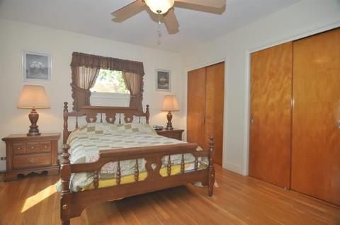 69 Ridge St, Woonsocket, RI 02895 photo 15