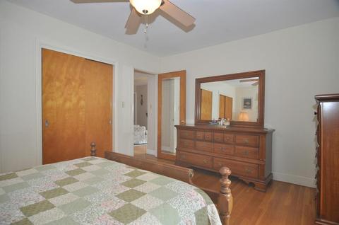 69 Ridge St, Woonsocket, RI 02895 photo 14