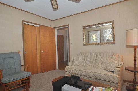 69 Ridge St, Woonsocket, RI 02895 photo 12