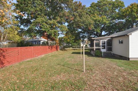 69 Ridge St, Woonsocket, RI 02895 photo 27
