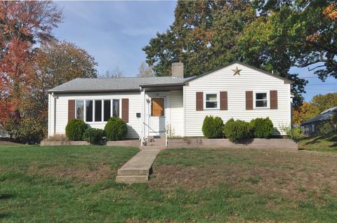 69 Ridge St, Woonsocket, RI 02895 photo 30