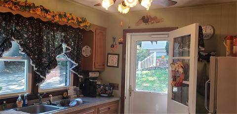 4 Arrow Dr, Westerly, RI 02891 photo 5