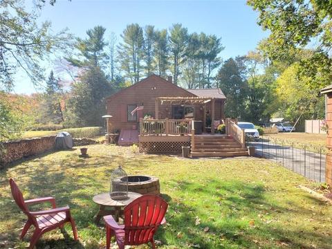 7 Champlin Dr, Hopkinton, RI 02804 photo 8