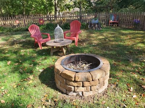 7 Champlin Dr, Hopkinton, RI 02804 photo 9
