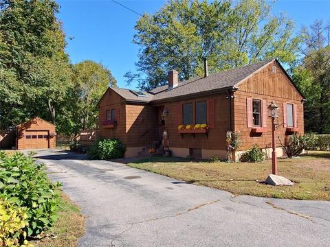 7 Champlin Dr, Hopkinton, RI 02804 photo 1