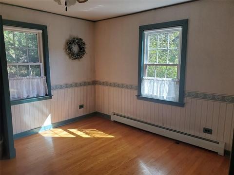 7 Champlin Dr, Hopkinton, RI 02804 photo 13
