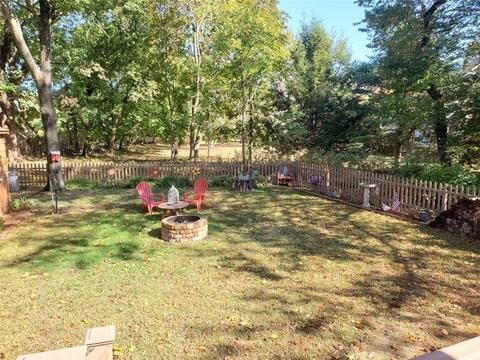 7 Champlin Dr, Hopkinton, RI 02804 photo 10