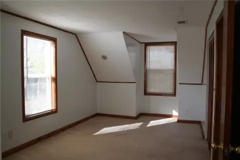 54 Margin St, Westerly, RI 02891 photo 14