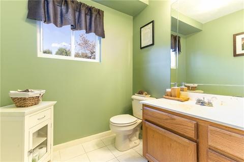 11 Devon Ct, Warwick, RI 02889 photo 16