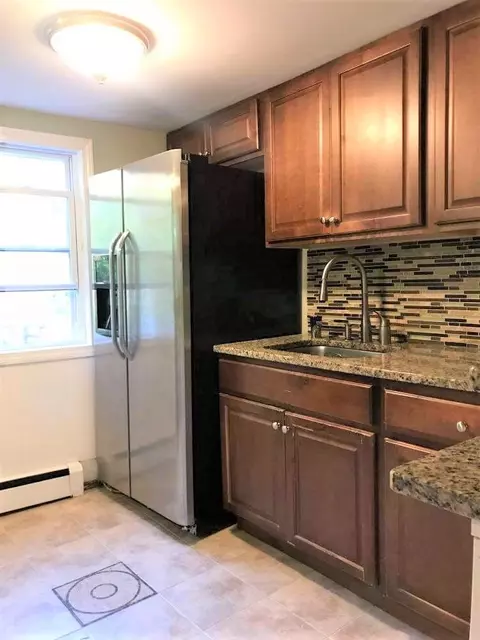 40 Denby St, Woonsocket, RI 02895 photo 14