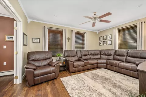 149 Carnation St, Woonsocket, RI 02895 photo 12