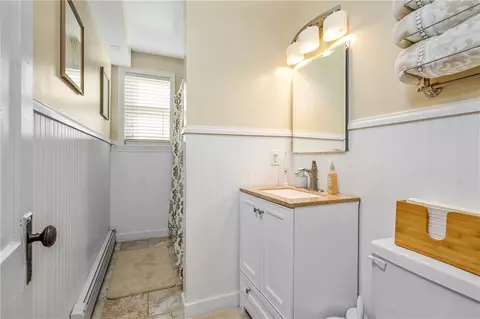 149 Carnation St, Woonsocket, RI 02895 photo 19