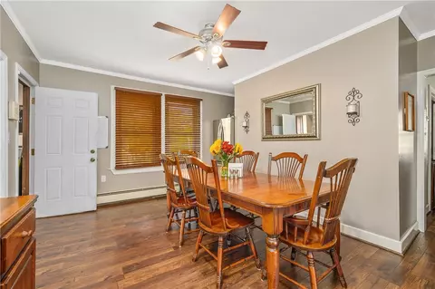 149 Carnation St, Woonsocket, RI 02895 photo 5