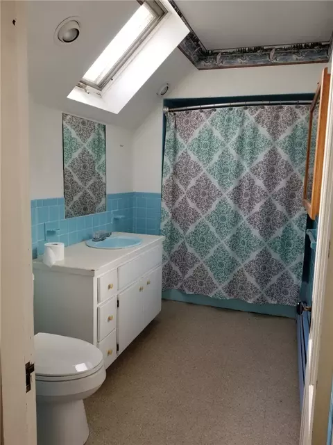130 Broad St, Woonsocket, RI 02895 photo 10