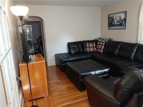 107 Darrow Dr, Warwick, RI 02886 photo 8