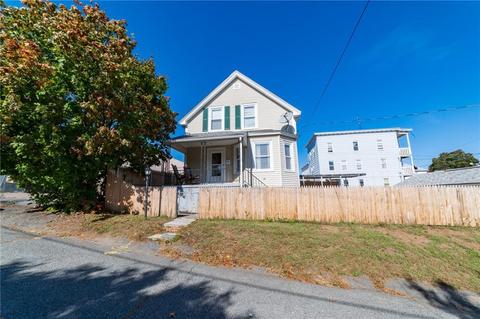 17 Stanley Ave, Woonsocket, RI 02895 photo 1