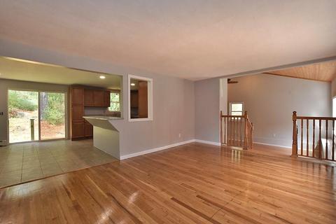 6332 Flat River Rd, Coventry, RI 02827 photo 2